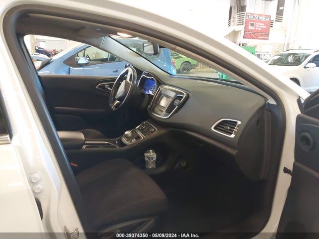 1C3CCCAB1FN681775 Chrysler 200 Limited