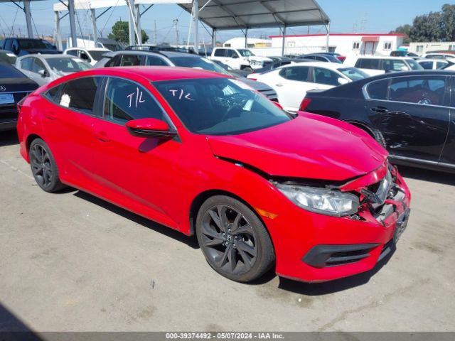 Auction sale of the 2018 Honda Civic Lx, vin: 2HGFC2F58JH556961, lot number: 39374492
