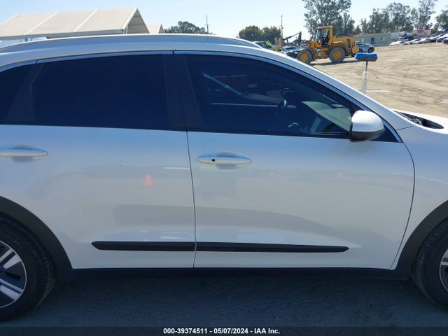 KIA Niro Lxs 2022 KNDCB3LC8N5527700 Image 14