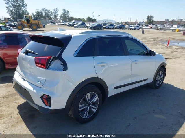 KIA Niro Lxs 2022 KNDCB3LC8N5527700 Image 4
