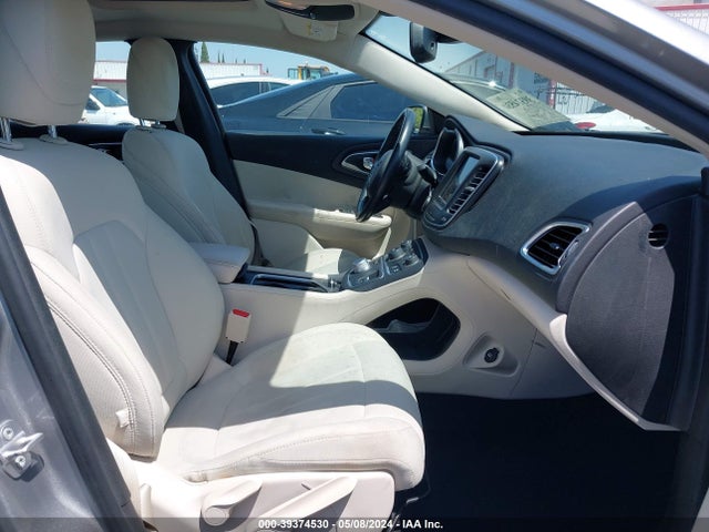1C3CCCAB5GN171754 Chrysler 200 Limited