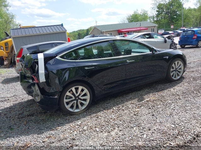 Tesla Model 3 Long Range/performance 2018 5YJ3E1EB4JF184733 Image 4