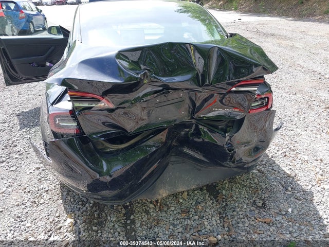 Tesla Model 3 Long Range/performance 2018 5YJ3E1EB4JF184733 Image 6