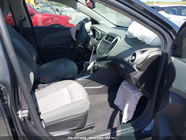 Chevrolet Sonic Ls Auto 2017 1G1JB5SH8H4147050 Image 5
