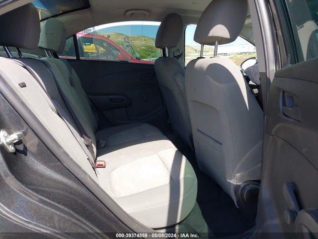 Chevrolet Sonic Ls Auto 2017 1G1JB5SH8H4147050 Image 8