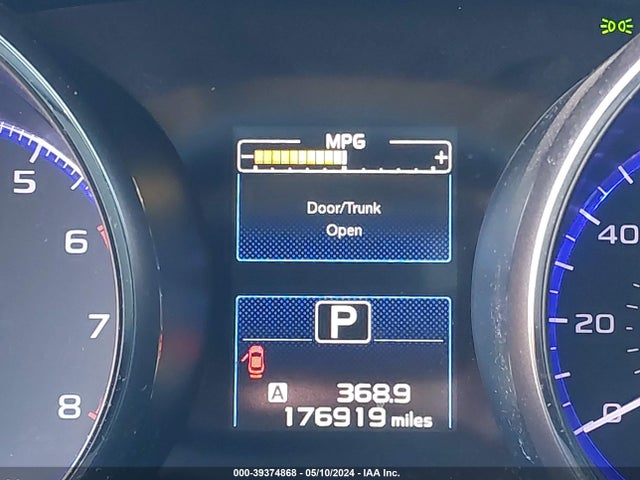 Subaru Legacy 2.5i Premium 2017 4S3BNAC67H3024581 Image 16