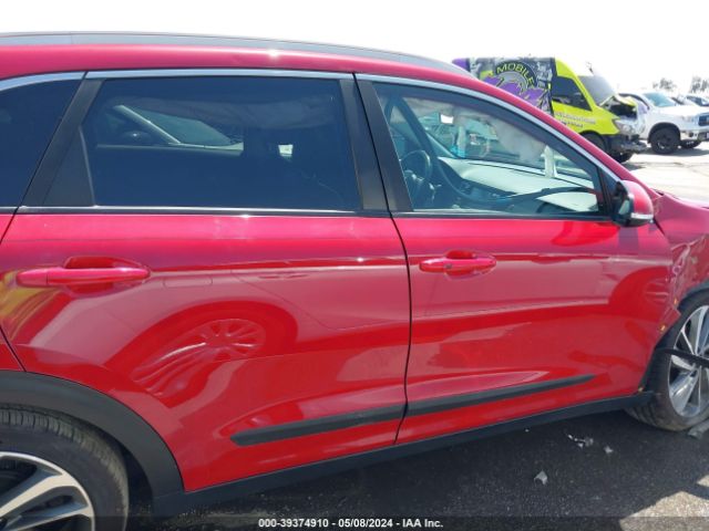 KNDCE3LC3J5175420 KIA Niro Touring