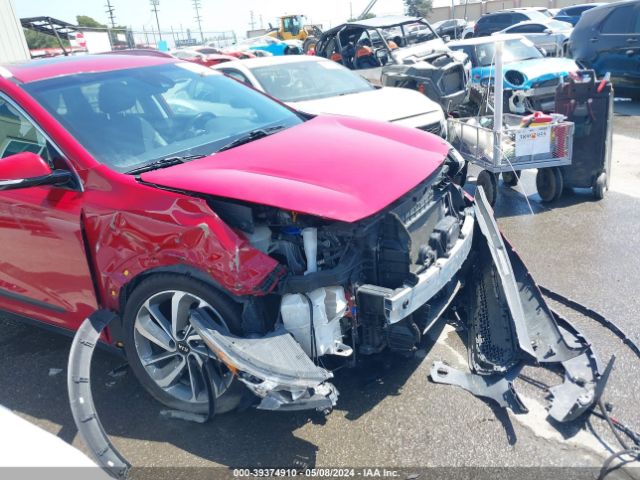 KNDCE3LC3J5175420 KIA Niro Touring