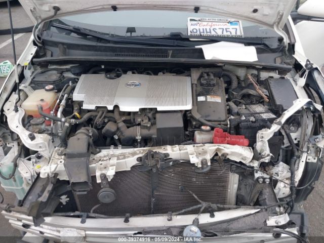 JTDKBRFU0G3020033 Toyota Prius Two