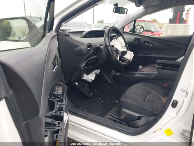 JTDKBRFU0G3020033 Toyota Prius Two