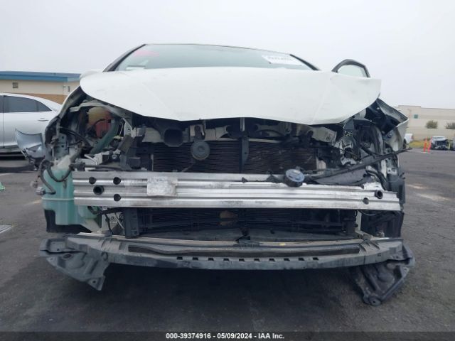 JTDKBRFU0G3020033 Toyota Prius Two