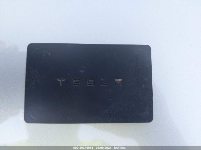 5YJ3E1EA8JF013703 Tesla Model 3 Long Range/mid Range