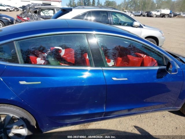 5YJ3E1EA8JF013703 Tesla Model 3 Long Range/mid Range