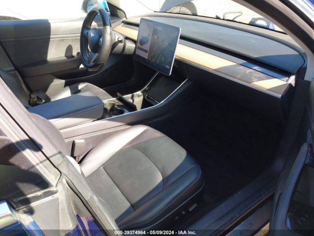 5YJ3E1EA8JF013703 Tesla Model 3 Long Range/mid Range