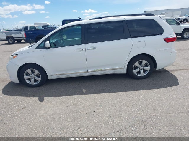 Toyota Sienna Le 8 Passenger 2016 5TDKK3DC9GS697023 Image 14