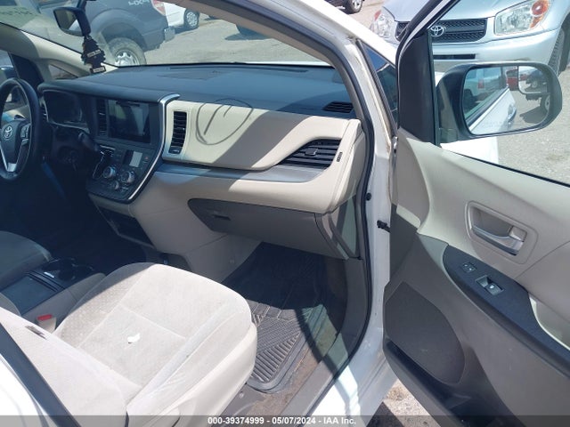 Toyota Sienna Le 8 Passenger 2016 5TDKK3DC9GS697023 Image 5