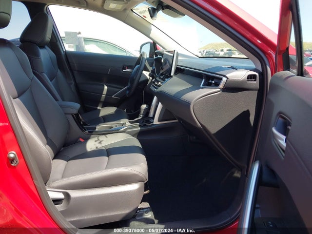 Toyota Corolla Cross Xle 2023 7MUDAAAGXPV046996 Image 5