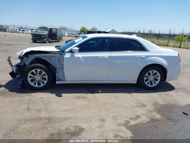 2C3CCAAG5GH224199 Chrysler 300 Limited