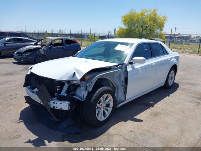 2C3CCAAG5GH224199 Chrysler 300 Limited