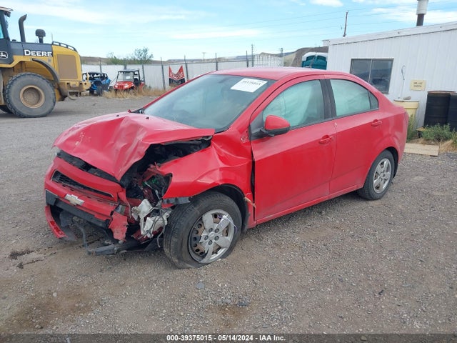 Chevrolet Sonic Ls Auto 2014 1G1JA5SH0E4115398 Image 2