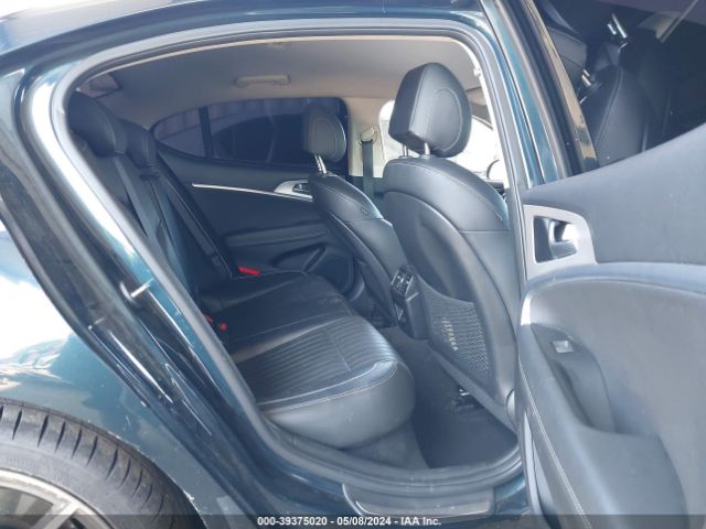 KMTG54TE8NU081684 Genesis G70 3.3t Rwd