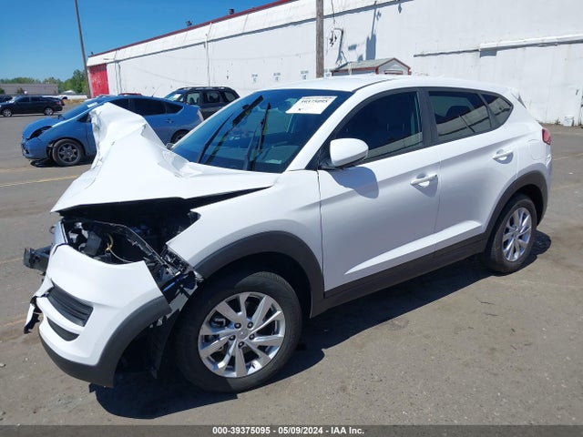 Hyundai TUCSON SE 2019 KM8J23A48KU982949 Image 2