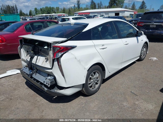 Toyota Prius Two 2018 JTDKBRFU1J3058605 Image 4