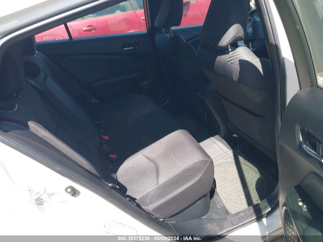 Toyota Prius Two 2018 JTDKBRFU1J3058605 Image 8