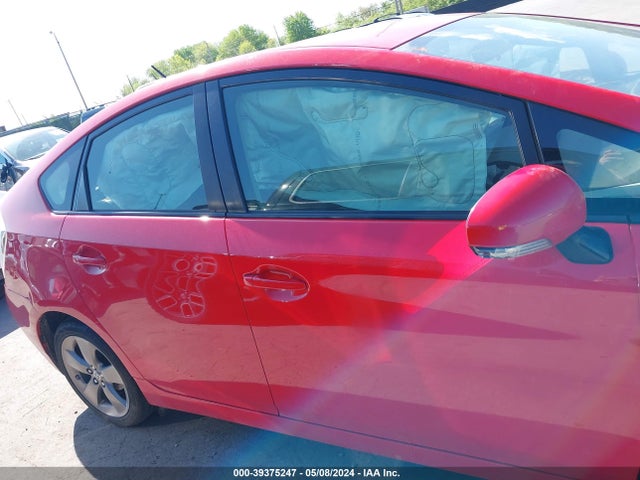 JTDKN3DU3F0428565 Toyota Prius Persona Series Special Edition