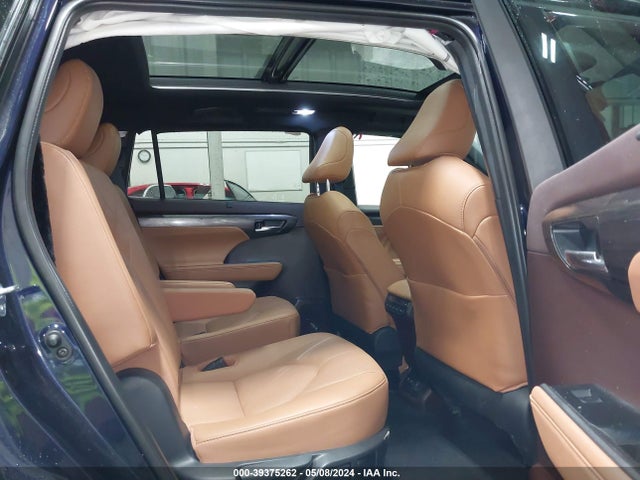 Toyota Highlander Hybrid Platinum 2021 5TDEBRCH4MS017828 Image 8