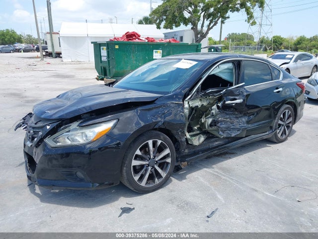 Nissan Altima 2.5 Sr 2017 1N4AL3AP3HN324671 Image 2