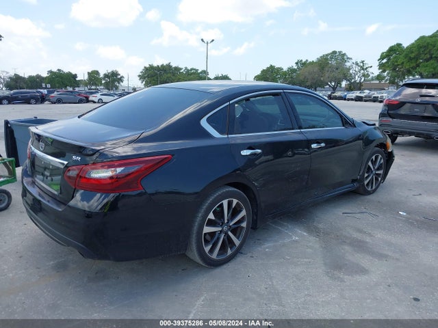 Nissan Altima 2.5 Sr 2017 1N4AL3AP3HN324671 Image 4