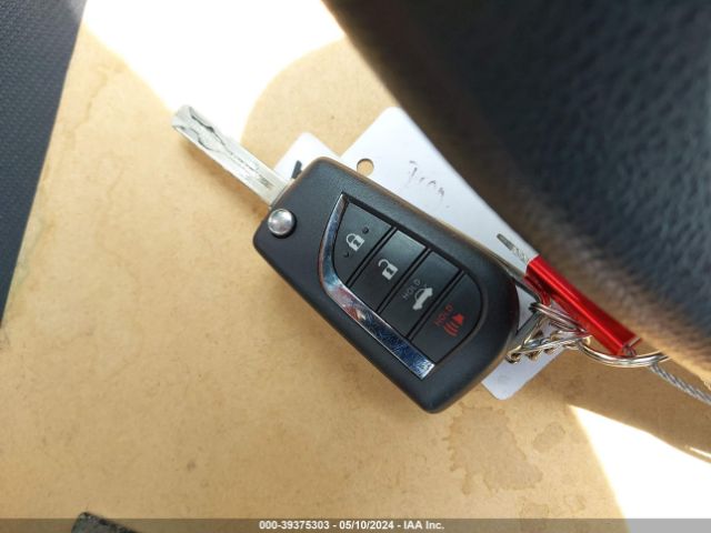 5YFB4MDE6PP012132 Toyota COROLLA LE