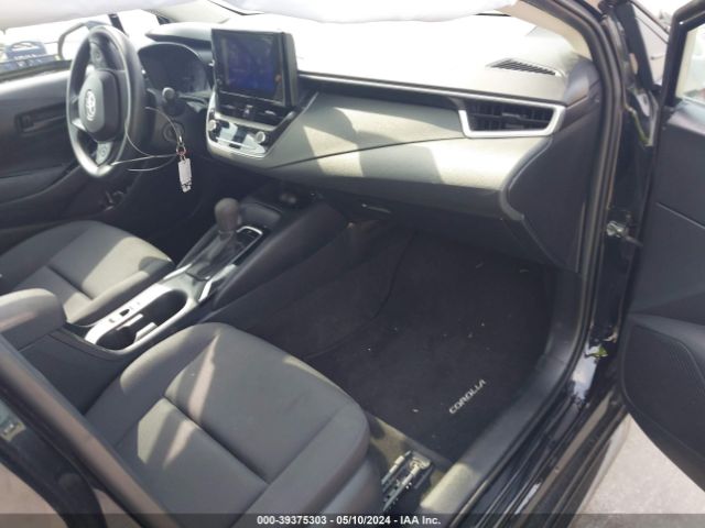 5YFB4MDE6PP012132 Toyota COROLLA LE