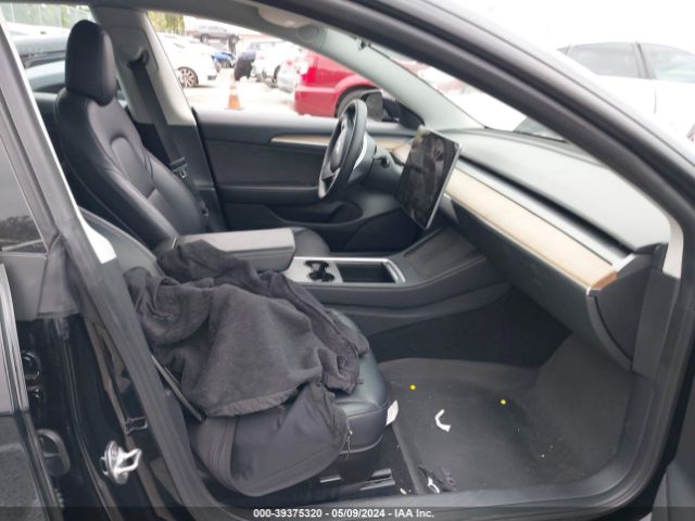 5YJ3E1EA1NF359811 Tesla Model 3 Rear-wheel Drive