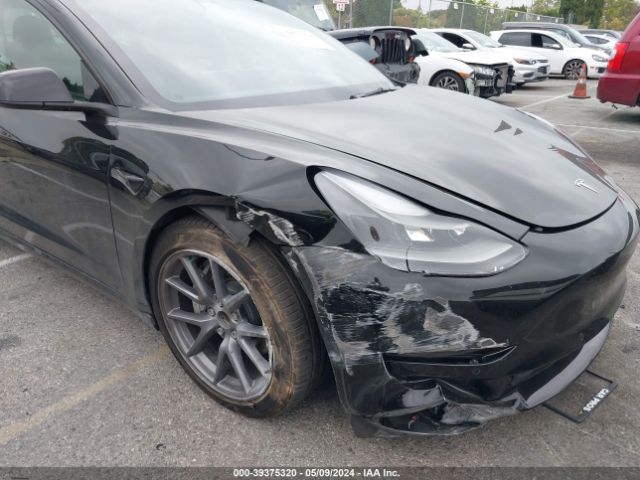 5YJ3E1EA1NF359811 Tesla Model 3 Rear-wheel Drive