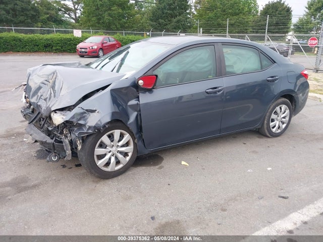 Toyota COROLLA LE 2016 5YFBURHE4GP396774 Image 2