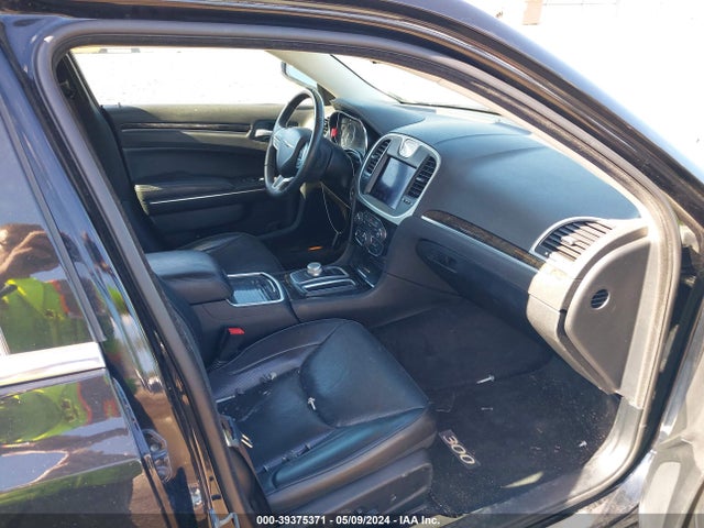 2C3CCAEG4HH570062 Chrysler 300C