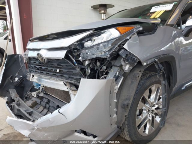 2T3A1RFV4LW108596 Toyota Rav4 Xle Premium