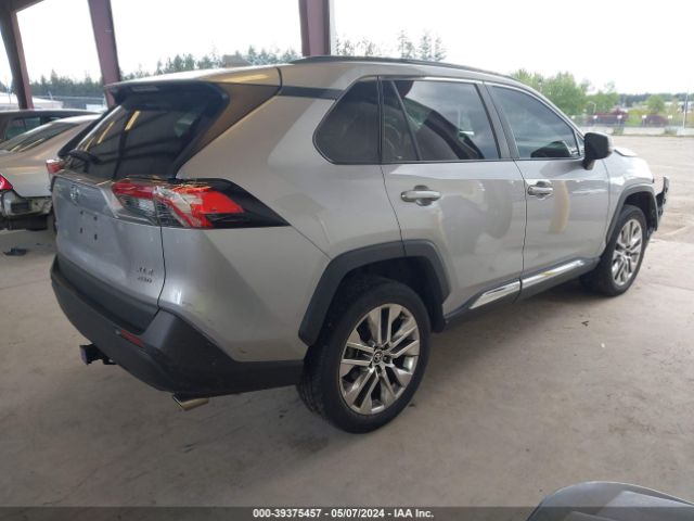 2T3A1RFV4LW108596 Toyota Rav4 Xle Premium