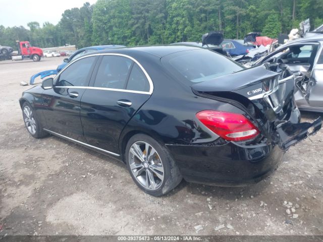 55SWF4JB8HU203827 Mercedes-Benz C 300 Luxury/sport