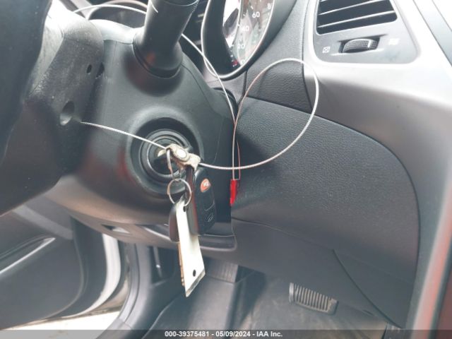 5NPDH4AE9FH566617 Hyundai Elantra Limited