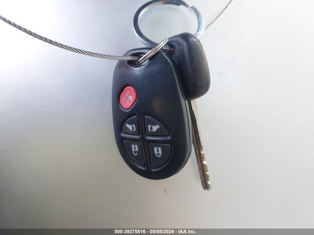 Toyota Sienna Le V6 8 Passenger 2014 5TDKK3DC4ES411396 Image 11