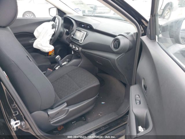 3N1CP5BVXML533693 Nissan Kicks S Xtronic Cvt