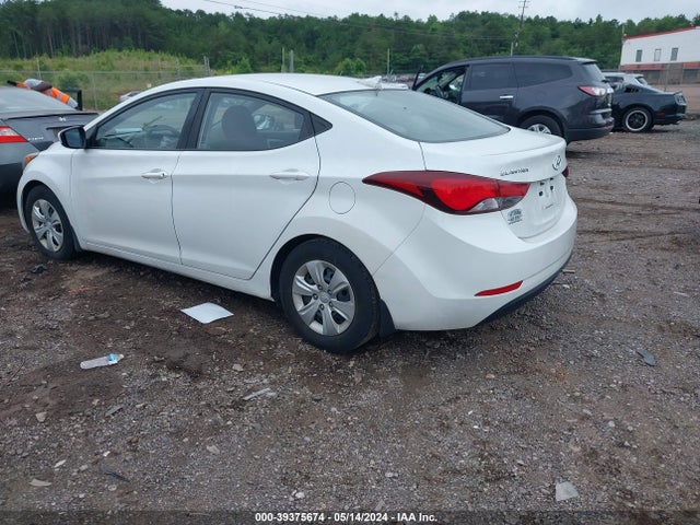 Hyundai ELANTRA SE 2016 5NPDH4AE0GH671600 Image 3