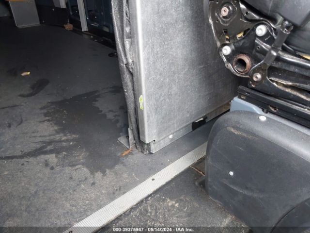 WD4PF1CD1KP140754 Mercedes-Benz Sprinter 2500 High Roof V6