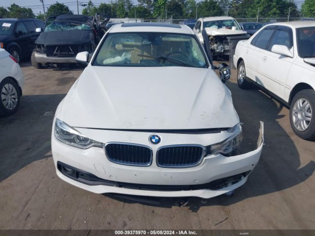 WBA8E5G56JNU46156 BMW 320i Xdrive
