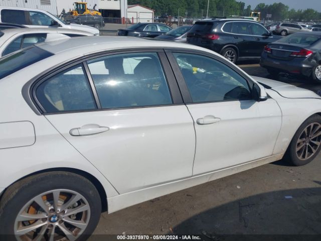 WBA8E5G56JNU46156 BMW 320i Xdrive