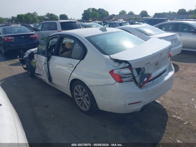 WBA8E5G56JNU46156 BMW 320i Xdrive