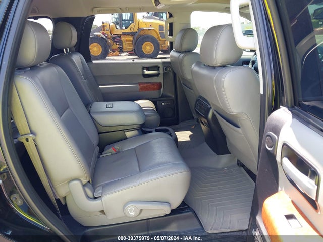 Toyota Sequoia Platinum 2019 5TDYY5G14KS072715 Image 8